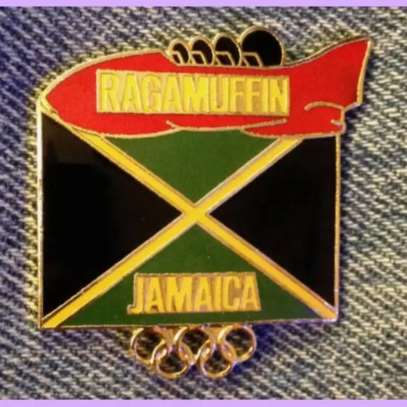 Bobsled Olympic Pin ~ 1992 Albertville ~ Ragamuffin ~ Jamaica NOC ~ Cool Running - Picture 1 of 2